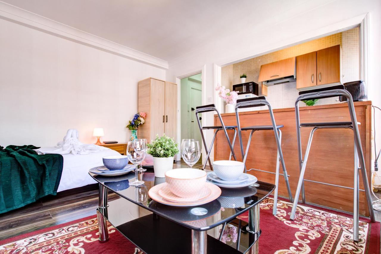 Апартаменты Cozy Studio In Central Лондон Экстерьер фото
